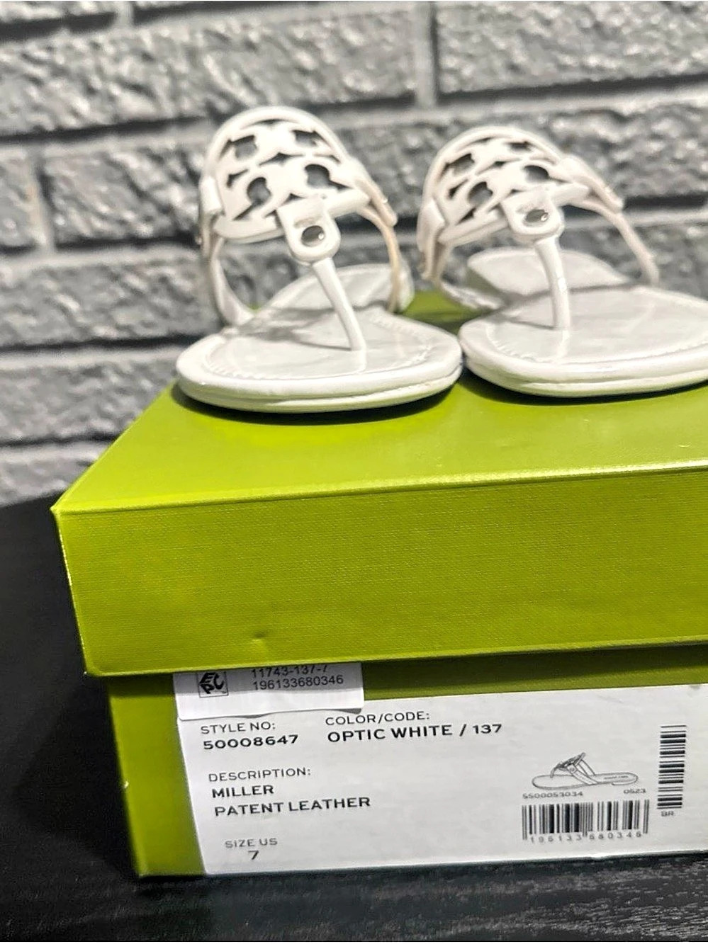 Tory Burch Miller Leather Sandals White US 7 brand new